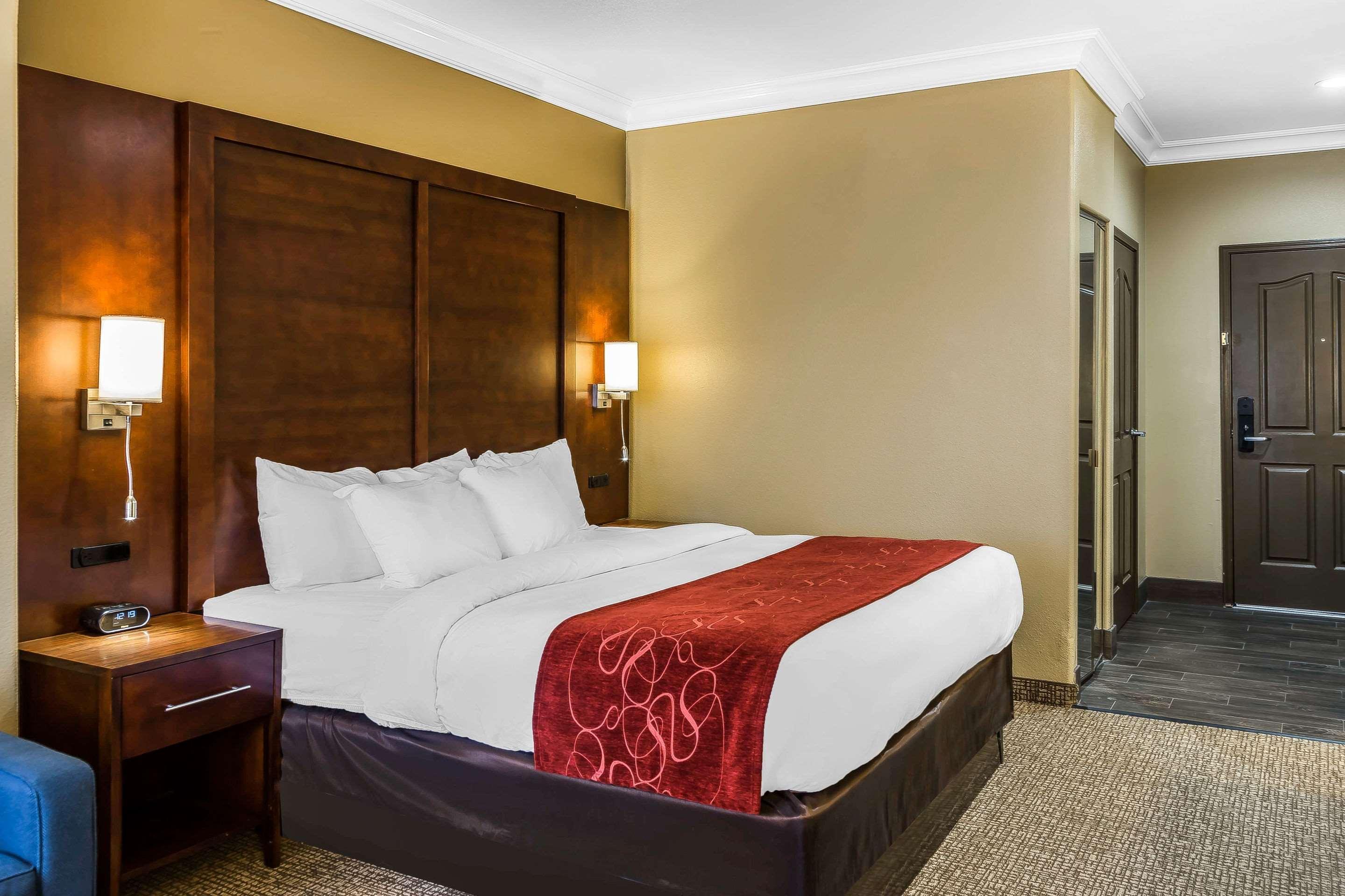 Comfort Suites San Jose Airport Bagian luar foto